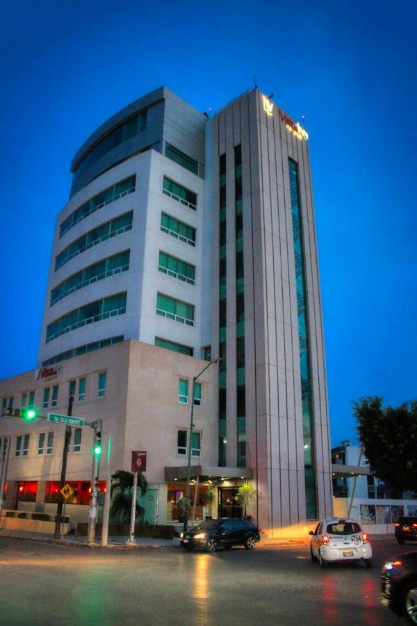 Hotel Vista Inn Premium Tuxtla Gutierrez Exterior photo